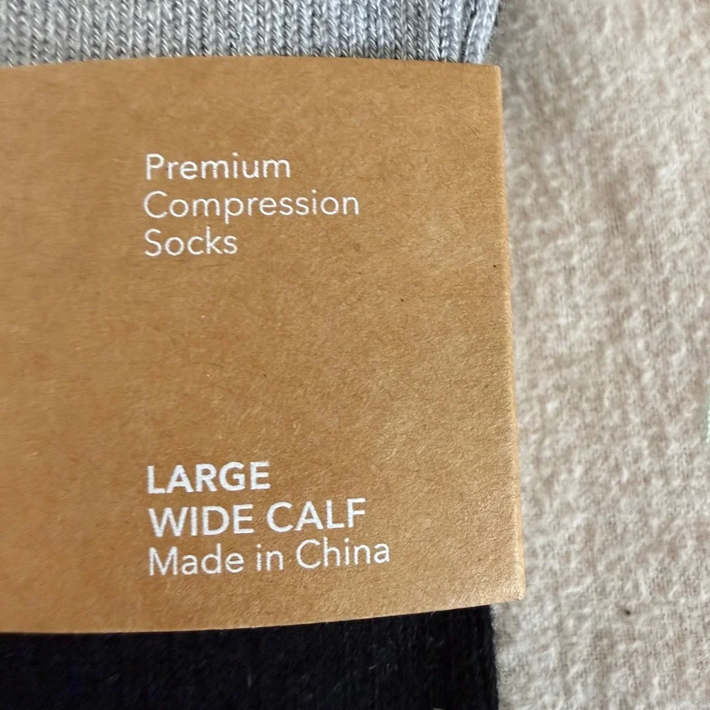 Wellow Compression Socks Large Wide Calf Black Grey Striped 18-25 mmHg WRB-BO-LR